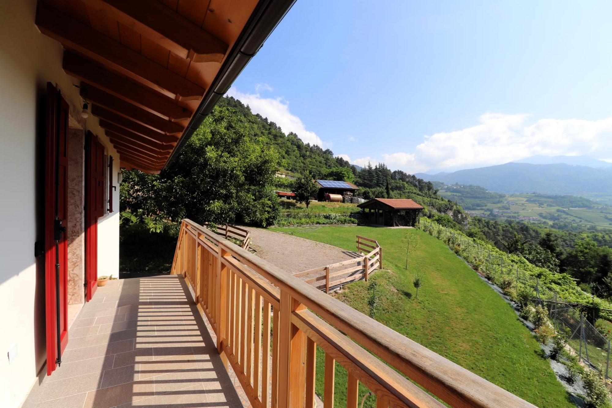 Maso Cantanghel Wine Retreat Civezzano Exterior foto